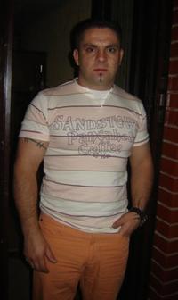 Leon_77